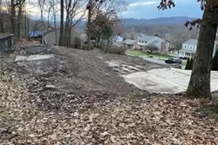 159 Oakdale Dr, Zelienople, PA 16063 - Photo 5