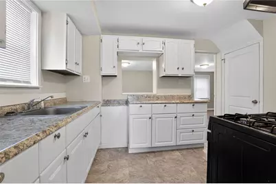 624 Elm Dr, Pittsburgh, PA 15147 - Photo 19