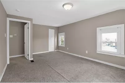 624 Elm Dr, Pittsburgh, PA 15147 - Photo 23