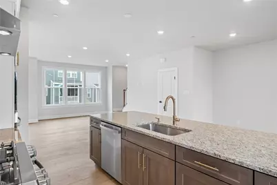 178 Breckenridge Court, Cranberry Township, PA 16066 - Photo 5