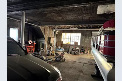 402 Main St, Masontown, PA 15417 - Photo 9