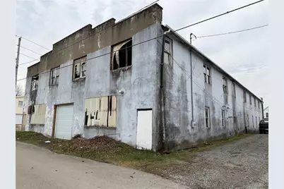 402 Main St, Masontown, PA 15417 - Photo 5