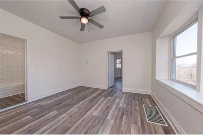 335 Queensbury St #1, Pittsburgh, PA 15205 - Photo 9