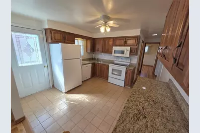 201 Highland Dr, Elizabeth Twp/Boro, PA 15037 - Photo 11