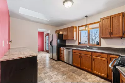 118 Drushel Dr, Connoquenessing Boro, PA 16027 - Photo 9