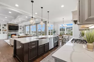 241 Tamarack Dr, Adams Township, PA 16046 - Photo 11