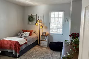 107 Liberty St, Greensburg, PA 15601 - Photo 11