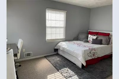 107 Liberty St, Greensburg, PA 15601 - Photo 13