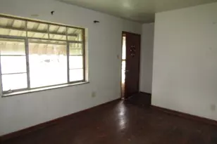 1353 Front St, Moon/Crescent Twp, PA 15046 - Photo 9