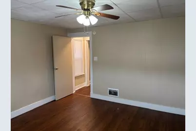 230 E 18th Ave, Homestead, PA 15120 - Photo 9