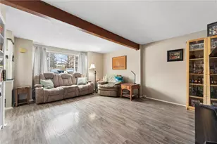 3106 Laurel Ridge Cir, Bridgeville, PA 15017 - Photo 5