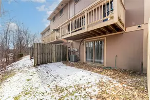 3106 Laurel Ridge Cir, Bridgeville, PA 15017 - Photo 3