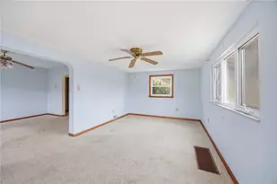 105 Pine St, Trafford, PA 15085 - Photo 9