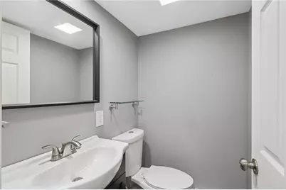 723 Elwell Ave, West Mifflin, PA 15122 - Photo 13