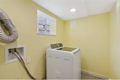 723 Elwell Ave, West Mifflin, PA 15122 - Photo 15