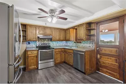 723 Elwell Ave, West Mifflin, PA 15122 - Photo 5
