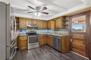 723 Elwell Ave, West Mifflin, PA 15122 - Photo 5