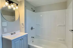 100 Knoll Ave, Ellwood City, PA 16117 - Photo 17