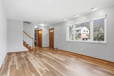 217 Thornberry Dr, Pittsburgh, PA 15235 - Photo 5