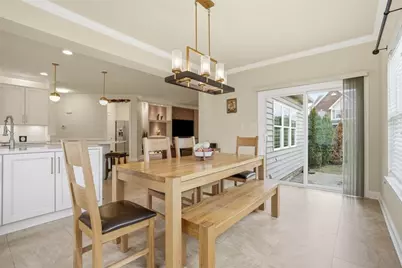 2601 Syracuse Ct, Pittsburgh, PA 15143 - Photo 9