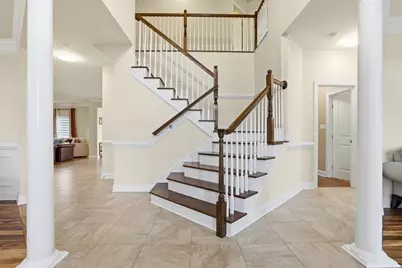 2601 Syracuse Ct, Pittsburgh, PA 15143 - Photo 13