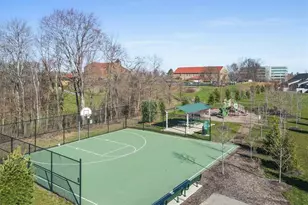 2601 Syracuse Ct, Pittsburgh, PA 15143 - Photo 45