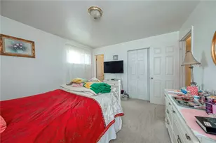 923 Locust St, Coraopolis, PA 15108 - Photo 13