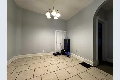 305 E Lincoln Ave, New Castle, PA 16101 - Photo 5