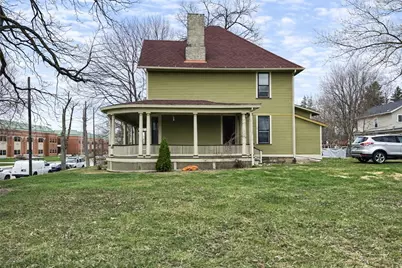 305 E Lincoln Ave, New Castle, PA 16101 - Photo 3