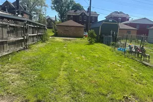 910 9th Ave, Beaver Falls, PA 15010 - Photo 3