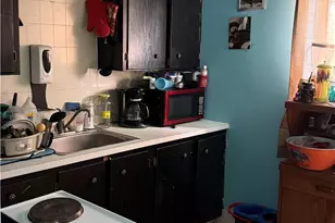 291 Liberty St, Sharon, PA 16146 - Photo 9