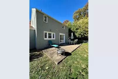 452 Woodland Rd, Ross Twp, PA 15237 - Photo 5