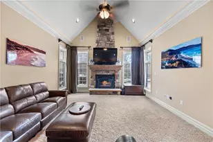 3005 Whispering Creek Dr, Hampton, PA 15101 - Photo 19