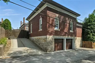 5558 Aylesboro Ave, Pittsburgh, PA 15217 - Photo 7