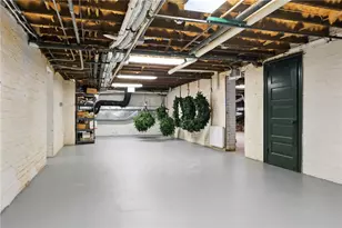 5558 Aylesboro Ave, Pittsburgh, PA 15217 - Photo 39