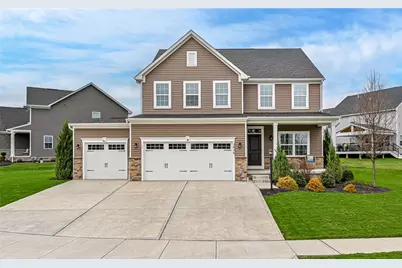 3036 Eagle Ridge Dr, Middlesex Township, PA 16059 - Photo 1