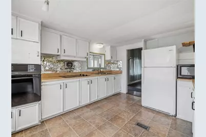 893 Dillie Rd, Washingtn-Ruff Creek, PA 15329 - Photo 23