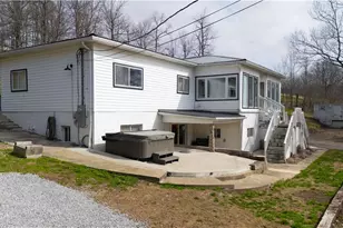 893 Dillie Rd, Washingtn-Ruff Creek, PA 15329 - Photo 7