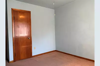 885 E Hill Dr, New Kensington, PA 15068 - Photo 21