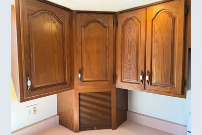 885 E Hill Dr, New Kensington, PA 15068 - Photo 13