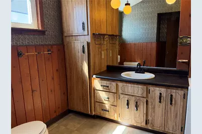 885 E Hill Dr, New Kensington, PA 15068 - Photo 19