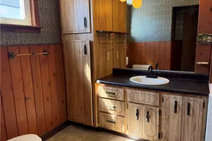 885 E Hill Dr, New Kensington, PA 15068 - Photo 19