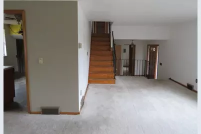 7967 Aber Rd, Pittsburgh, PA 15147 - Photo 17