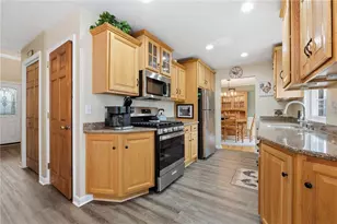 9403 Almar Pl, Pittsburgh, PA 15237 - Photo 7