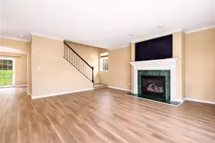 703 Lakeview Ct, Adams Township, PA 16046 - Photo 5