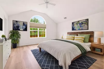 703 Lakeview Ct, Adams Township, PA 16046 - Photo 13