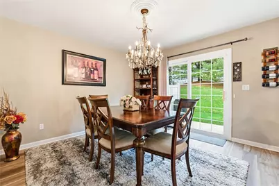 703 Lakeview Ct, Adams Township, PA 16046 - Photo 11