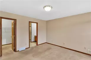 1033 Timberwood Dr, Chippewa Township, PA 15010 - Photo 19