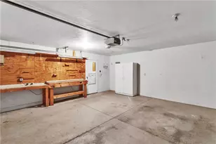 1033 Timberwood Dr, Chippewa Township, PA 15010 - Photo 31