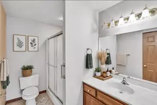 1033 Timberwood Dr, Chippewa Township, PA 15010 - Photo 21